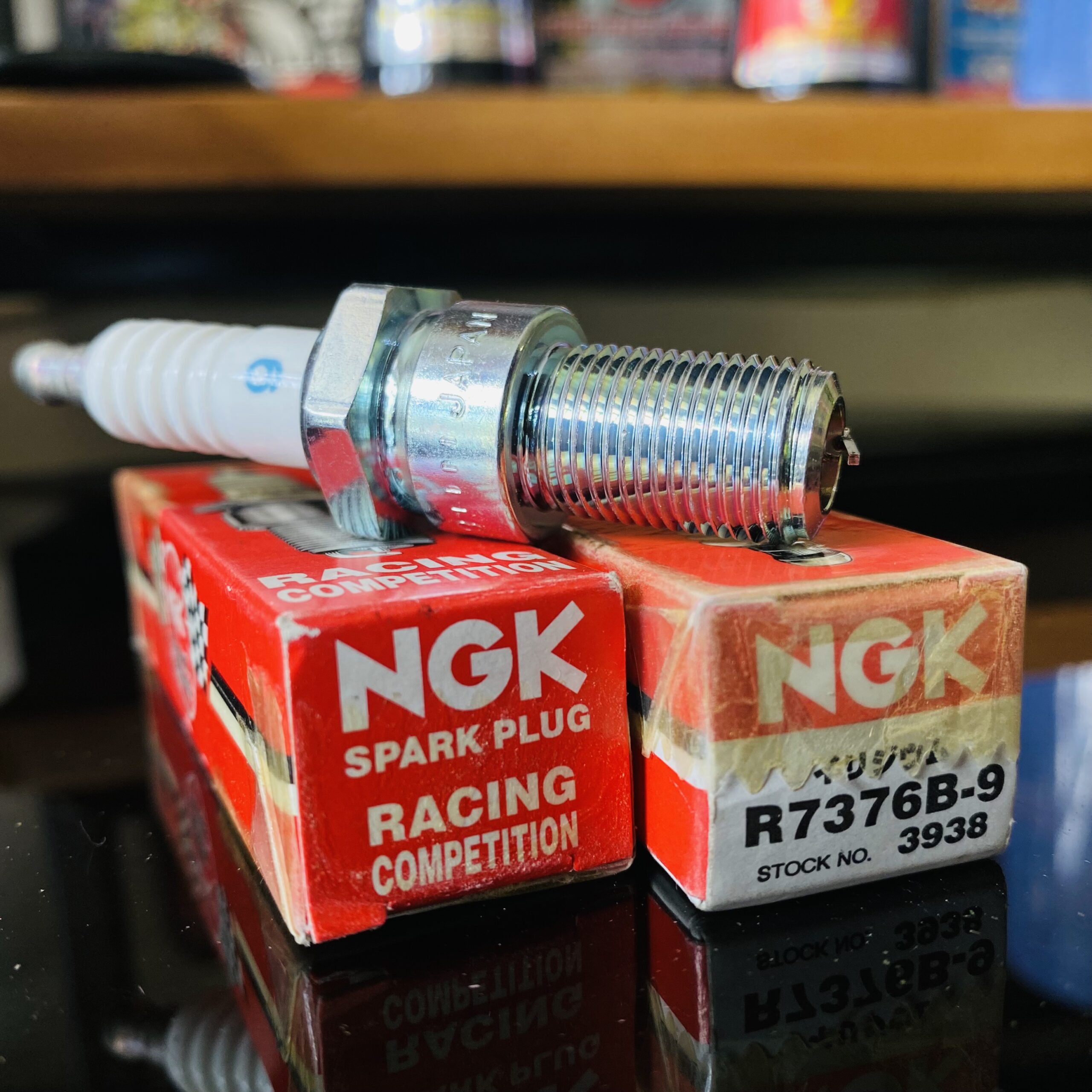 BUSI NGK RACING R7376B-9 - Gambar 2